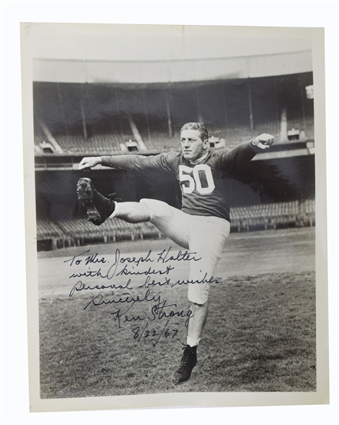 Ken Strong & Otto Everett Graham Signed photos by the two Football Hall Of Famers