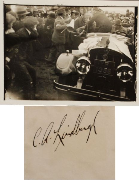 Charles Lindberg Bold Signature with reproduction photo