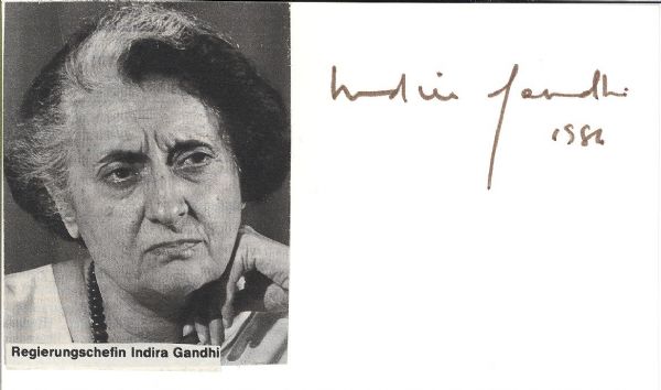 Indira Gandhi Signature