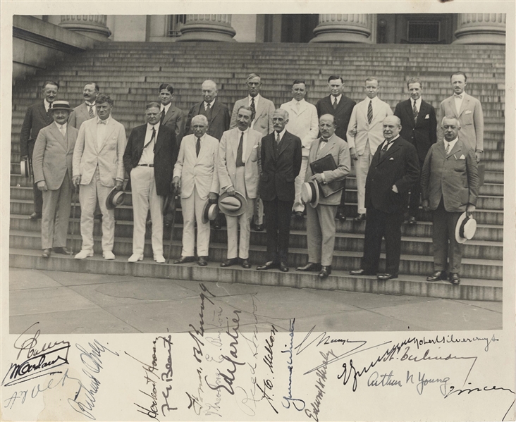 Herbert Hoover (WORLD WAR FOREIGN DEBT COMMISSION HOOVER, HERBERT)