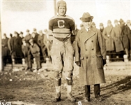 Rare Guy Chamberlin HOF signatture With Accomplishments