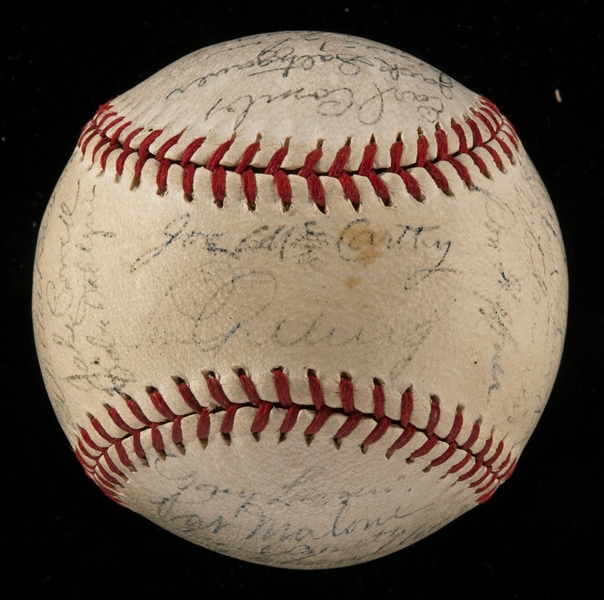 New York Yankees team signed baseball c.1937
