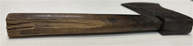 Fighting Ax - Vintage Pine Handle - Battle Used