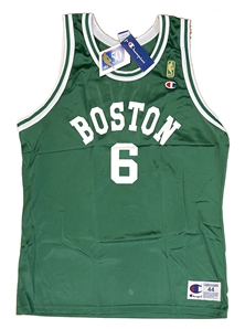 Bill Russell Signed Celtic Jersey 