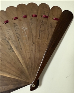 Rare 1930s Hollywood Autograph Fan ( Laurel & Hardy, Shirley Temple,Jolson, Thelma Todd and much more)